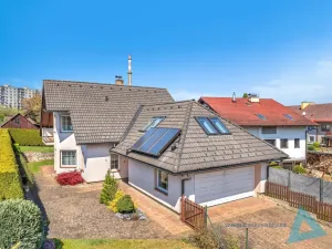 Prodej rodinného domu, Nová Paka, L. Zívra, 180 m2