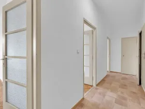 Pronájem bytu 2+1, Hradec Králové, Smetanovo nábřeží, 82 m2