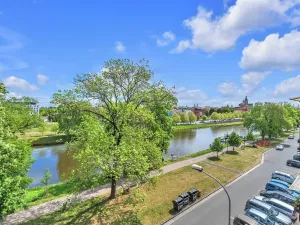 Pronájem bytu 2+1, Hradec Králové, Smetanovo nábřeží, 82 m2