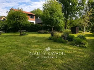 Prodej pozemku pro bydlení, Babice, 743 m2