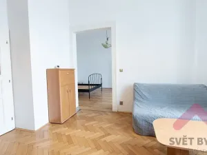 Pronájem bytu 2+kk, Praha - Karlín, Sokolovská, 47 m2