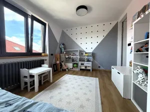 Prodej bytu 4+kk, Mělník, Kpt. Jaroše, 87 m2