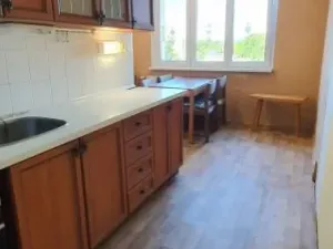 Pronájem bytu 2+1, Mariánské Lázně - Úšovice, Školní náměstí, 61 m2
