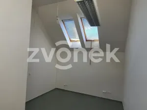 Pronájem kanceláře, Otrokovice, U Letiště, 103 m2