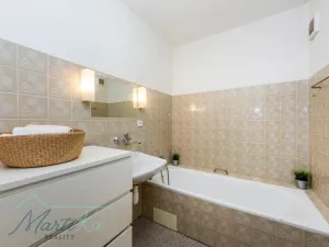 Prodej rodinného domu, Dolany nad Vltavou, K Lesu, 261 m2