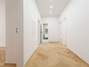 Prodej bytu 4+kk, Praha - Vršovice, Vršovická, 80 m2