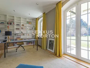 Pronájem vily, Praha - Dejvice, V Šáreckém údolí, 719 m2