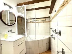Pronájem bytu 2+1, Praha - Libeň, U libeňského pivovaru, 70 m2