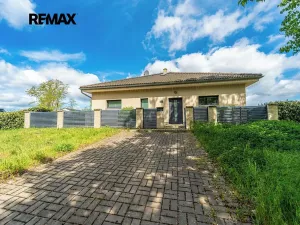 Prodej rodinného domu, Račice, 224 m2