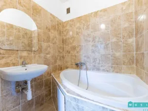 Pronájem bytu 1+1, Šumperk, Evaldova, 38 m2
