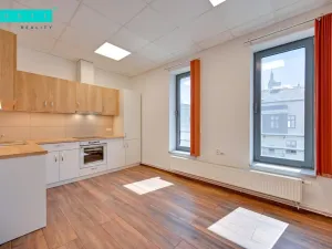 Pronájem bytu 3+1, Šumperk, Langrova, 100 m2