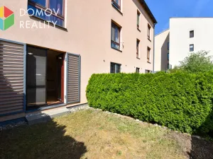Pronájem bytu 1+kk, Beroun, Pod Homolkou, 30 m2