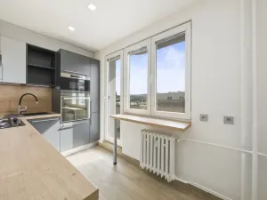 Prodej bytu 2+1, Beroun, Košťálkova, 53 m2