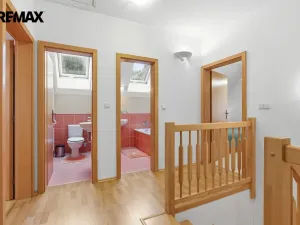 Prodej rodinného domu, Karlovy Vary, Slovenská, 137 m2