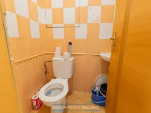 Prodej bytu 3+kk, Znojmo, Jarošova, 71 m2