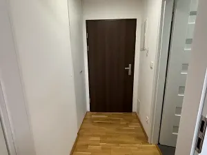Pronájem bytu 1+kk, Praha - Smíchov, Kotevní, 22 m2