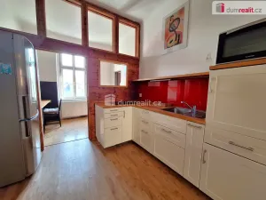 Pronájem bytu 3+kk, Praha, Kamenická, 64 m2