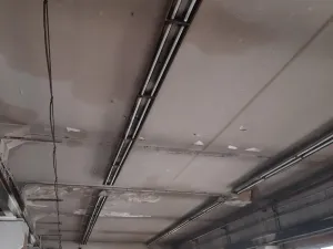 Pronájem výrobních prostor, Vroutek, 895 m2