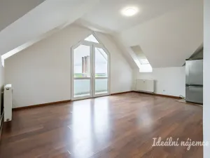 Pronájem bytu 3+kk, Praha - Újezd nad Lesy, Žiželická, 66 m2