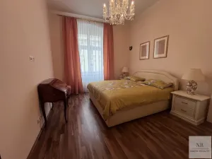 Pronájem bytu 3+kk, Karlovy Vary, Bělehradská, 82 m2