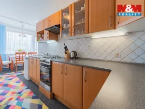 Pronájem bytu 2+1, Cheb, Riegerova, 52 m2