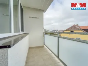 Prodej bytu 4+1, Lesná, 64 m2