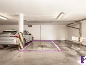 Prodej garážového stání, Praha, Vřesová, 13 m2