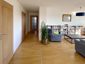 Pronájem bytu 4+kk, Praha, Kubišova, 89 m2