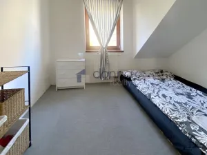 Pronájem bytu 4+kk, Praha, Kubišova, 89 m2