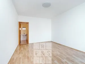 Prodej bytu 2+kk, Praha - Holešovice, Na Maninách, 59 m2