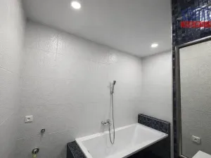 Pronájem bytu 2+1, Český Krumlov - Plešivec, 5. května, 62 m2