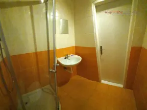 Pronájem bytu 1+1, Kladno, Kyjevská, 32 m2