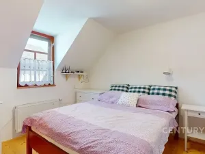 Prodej rodinného domu, Hrusice, Náves, 245 m2