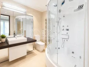 Prodej bytu 4+1, Praha - Bubeneč, Pod kaštany, 164 m2