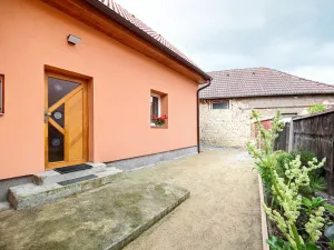 Prodej rodinného domu, Nelahozeves - Lešany, Lužická, 123 m2