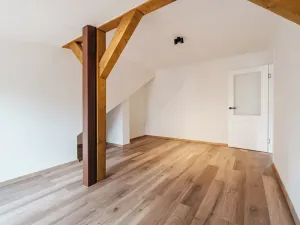 Pronájem bytu 3+kk, Praha - Vršovice, Rostovská, 79 m2
