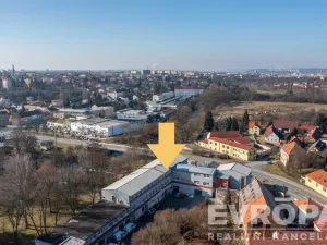 Pronájem skladu, Plzeň - Božkov, Božkovské náměstí, 985 m2