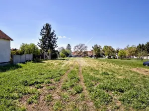 Prodej pozemku pro bydlení, Chleby, Průběžná, 2030 m2