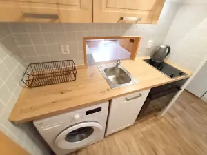 Pronájem bytu 2+kk, Praha - Krč, Hurbanova, 32 m2