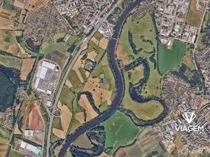 Prodej podílu pole, Hradec Králové, 628 m2