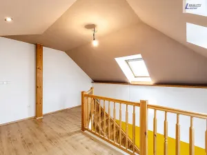 Pronájem rodinného domu, Klučenice, 300 m2
