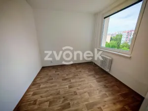 Pronájem bytu 3+1, Zlín, Křiby, 68 m2