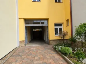 Pronájem kanceláře, Písek - Budějovické Předměstí, Sedláčkova, 110 m2
