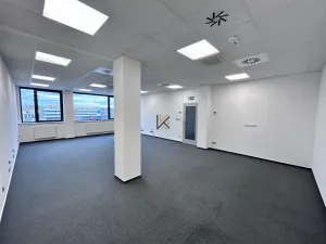 Pronájem kanceláře, Praha - Vysočany, Poděbradská, 216 m2