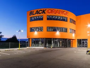 Pronájem kanceláře, Mělník, Bezručova, 240 m2