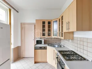 Pronájem bytu 1+kk, Praha - Strašnice, Kralická, 30 m2