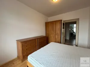 Pronájem bytu 4+1, Karlovy Vary, Šmeralova, 98 m2