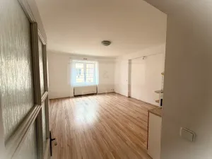 Pronájem bytu 2+kk, Hradec Králové, Klumparova, 50 m2