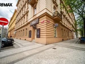 Pronájem restaurace, Praha - Smíchov, Zborovská, 185 m2