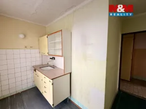 Prodej bytu 3+1, Pelhřimov, Husova, 62 m2